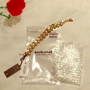 Bauble bar gold pineapple bracelet